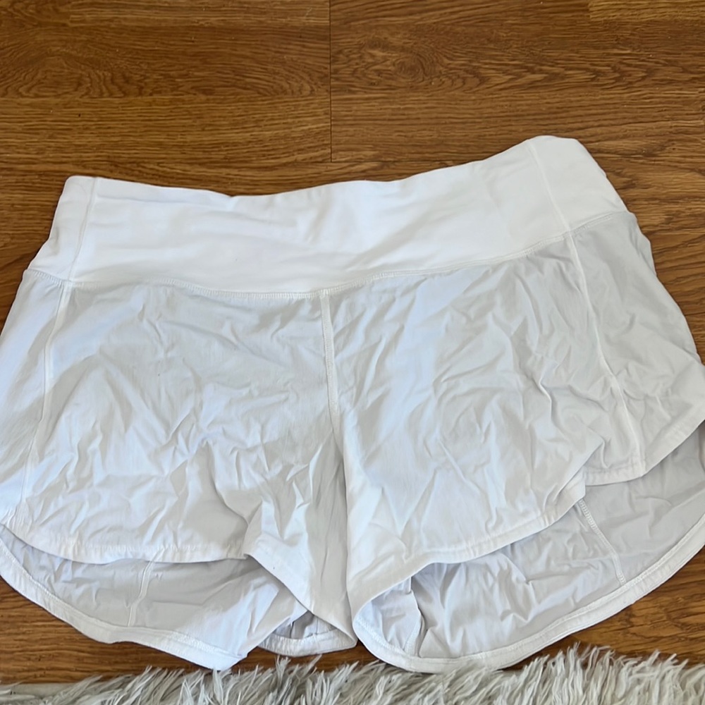 LULULEMON SHORTY SHORT